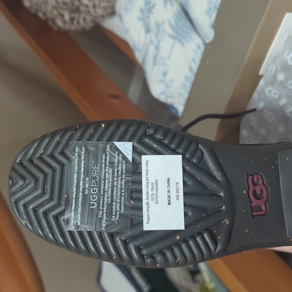 UGG W Kesey - Picture 2 of 4